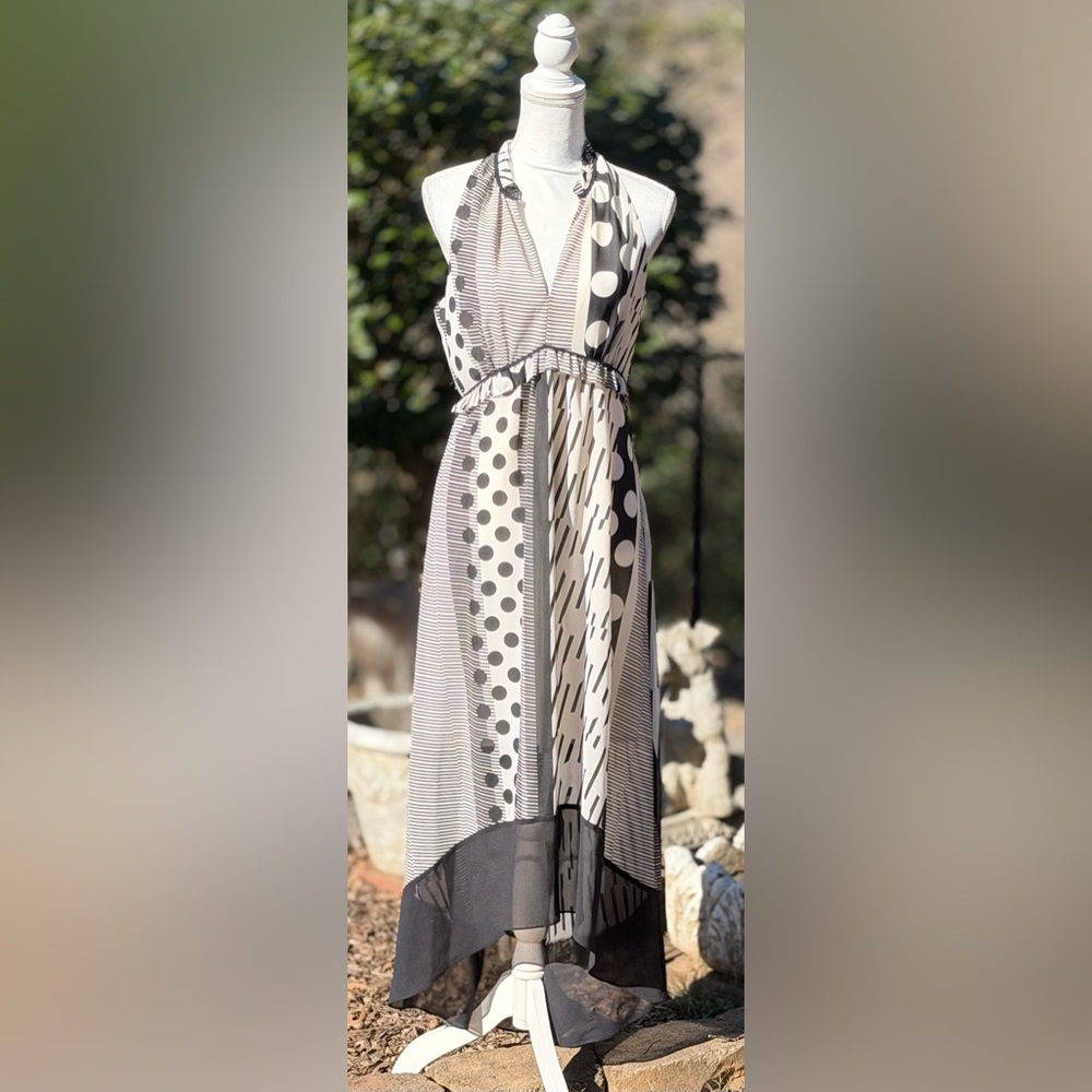🦋 Maeve Black and White Patterned Dress